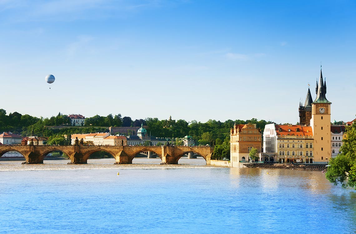 Tjeckiens Slott Och Borgar Temaresor Till Prag Tjeckien Res Med Tjeckienexperten Res Till Prag Med Tjeckienexperten